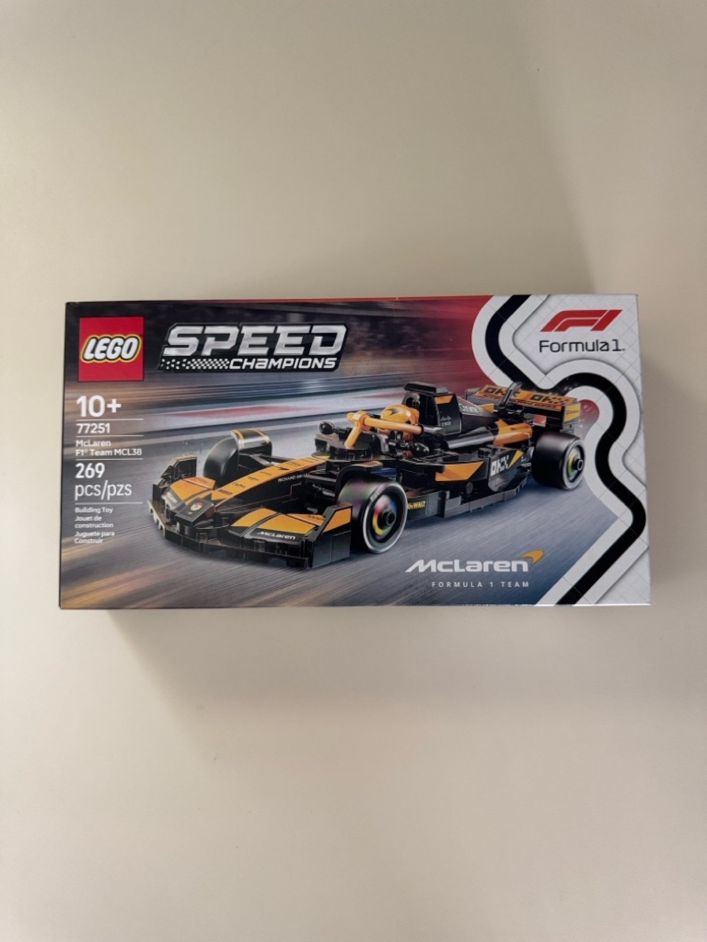 LEGO 77251 Speed Champions McLaren F1 Team MCL38
